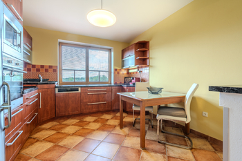 Prodej bytu 5+1 v osobním vlastnictví 145 m², Jindřichův Hradec