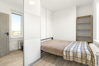 Pokoj - Prodej bytu 3+kk v osobním vlastnictví 53 m², Pardubice