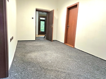 Pronájem kancelářských prostor 25 m², Kladno