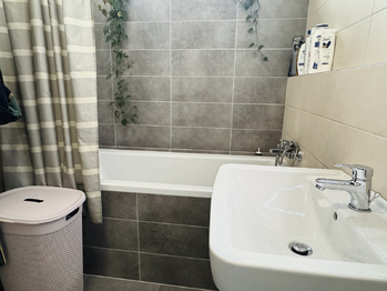 Pronájem bytu 3+kk v osobním vlastnictví 82 m², Horoměřice