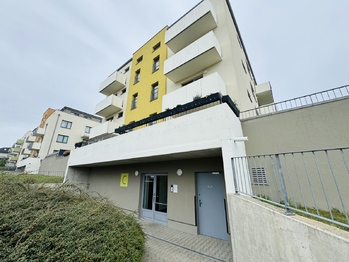 Pronájem bytu 3+kk v osobním vlastnictví 82 m², Horoměřice