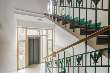 Prodej bytu 2+kk v osobním vlastnictví 42 m², Praha 2 - Nusle