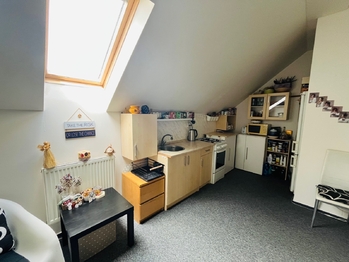 Pronájem bytu 2+kk v osobním vlastnictví 42 m², Křtiny