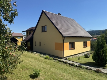 Prodej domu 241 m², Střelná