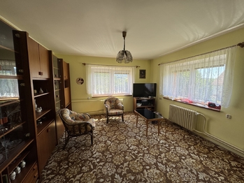 Prodej domu 241 m², Střelná