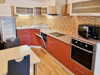 Pronájem bytu 2+kk v osobním vlastnictví 52 m², Praha 5 - Řeporyje