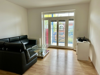 Pronájem bytu 4+1 v osobním vlastnictví 105 m², Vestec