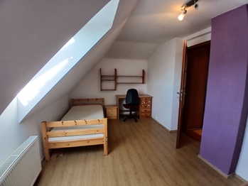 Pronájem bytu 2+1 v osobním vlastnictví 49 m², Lhotka nad Labem