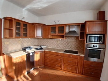 Pronájem bytu 2+1 v osobním vlastnictví 49 m², Lhotka nad Labem