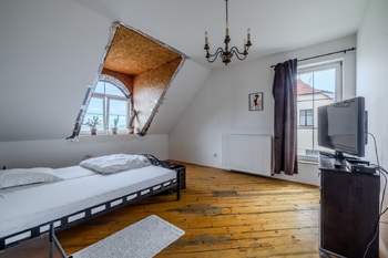 Prodej domu 395 m², Dobřany