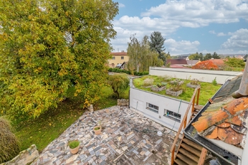 Prodej domu 395 m², Dobřany