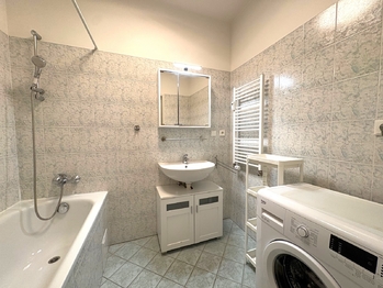 Pronájem bytu 2+kk v osobním vlastnictví 62 m², Praha 10 - Michle