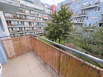2. balkon - Pronájem bytu 2+kk v osobním vlastnictví 62 m², Praha 10 - Michle