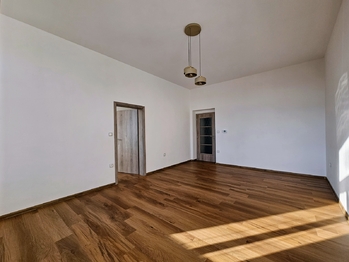 Pronájem bytu 2+1 v osobním vlastnictví 72 m², Chrudim