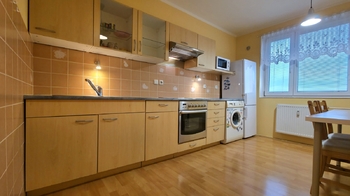 Pronájem bytu 2+1 v družstevním vlastnictví 65 m², Neratovice