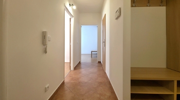 Pronájem bytu 2+1 v družstevním vlastnictví 65 m², Neratovice