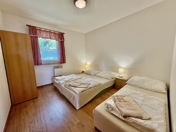 Prodej apartmánu 320 m², Stachy