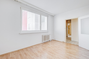 Prodej bytu 3+1 v osobním vlastnictví 77 m², Praha 5 - Hlubočepy