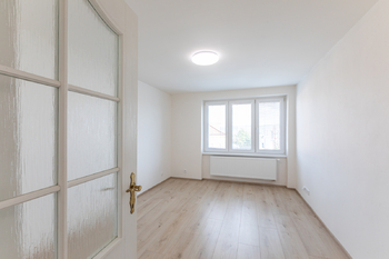 Pronájem bytu 3+1 v družstevním vlastnictví 62 m², Praha 5 - Radotín