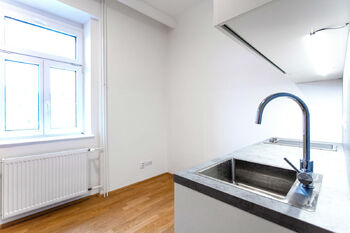 Pronájem bytu 1+kk v osobním vlastnictví 18 m², Praha 6 - Břevnov