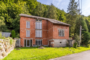 Prodej domu 533 m², Rakousy