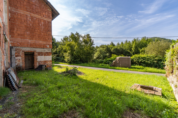 Prodej domu 533 m², Rakousy