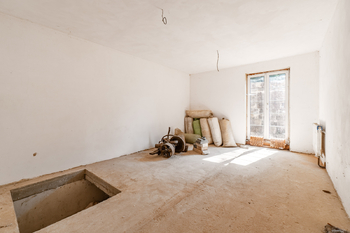 Prodej domu 533 m², Rakousy