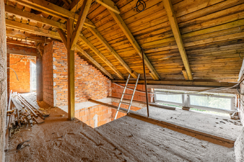 Prodej domu 533 m², Rakousy