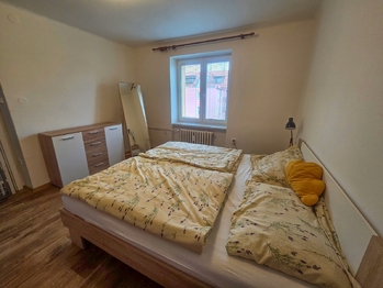 ložnice - Pronájem bytu 3+1 v osobním vlastnictví 79 m², České Budějovice