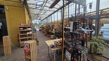 Pronájem obchodních prostor 20000 m², Slaný