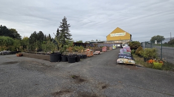 Pronájem obchodních prostor 20000 m², Slaný