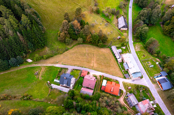 Prodej pozemku 56718 m², Orličky