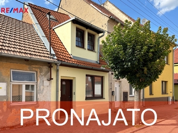 Pronájem bytu 2+kk v osobním vlastnictví 38 m², Pohořelice