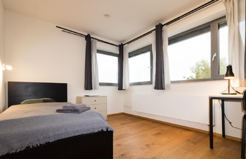 byt 3+1 s terasou - Pronájem ubytovacího zařízení 280 m², Praha 4 - Krč