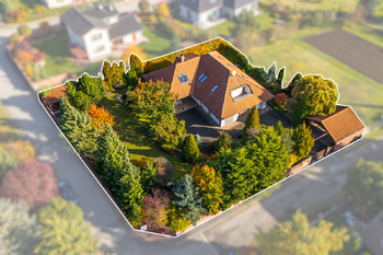 Prodej domu 262 m², Svárov