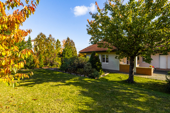 Prodej domu 258 m², Doksy