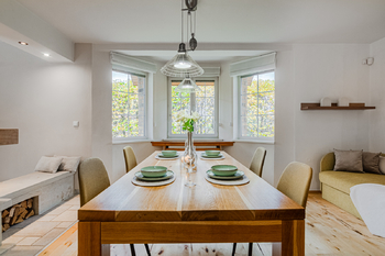 Prodej domu 258 m², Doksy