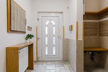 Prodej domu 258 m², Doksy