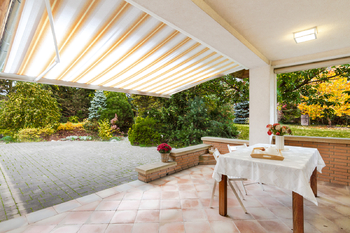 Prodej domu 258 m², Doksy