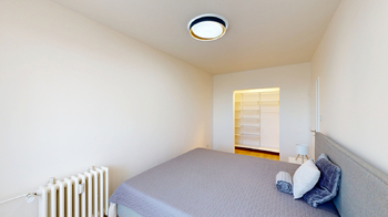 ložnice s lodžií a šatnou - Prodej bytu 2+kk v družstevním vlastnictví 44 m², Praha 4 - Modřany