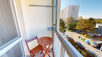 zasklená lodžie - Prodej bytu 2+kk v družstevním vlastnictví 44 m², Praha 4 - Modřany