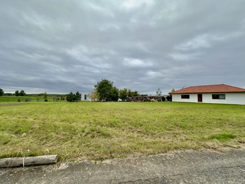Prodej pozemku 1619 m², Třeboň