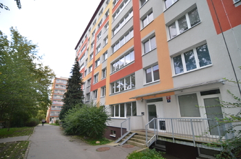 Prodej bytu 4+1 v osobním vlastnictví 96 m², Praha 6 - Řepy