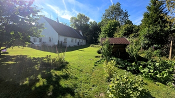Okolí domu - Prodej domu 189 m², Hospříz