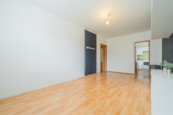 Prodej bytu 3+1 v družstevním vlastnictví 62 m², Praha 8 - Kobylisy