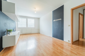 Prodej bytu 3+1 v družstevním vlastnictví 62 m², Praha 8 - Kobylisy