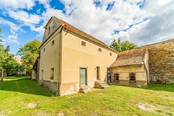 Prodej zemědělského objektu 210 m², Toužetín