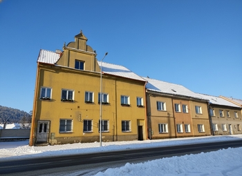 Prodej obchodních prostor 113 m², Kryry