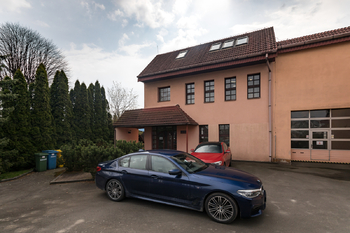 Pronájem kancelářských prostor 200 m², Paskov