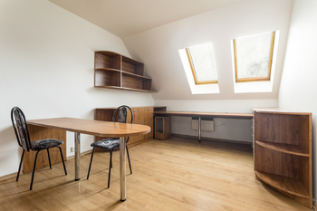 Pronájem kancelářských prostor 200 m², Paskov